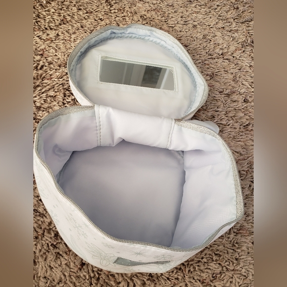 🦋clarins cosmetic round cosmetic case NWT  🦋 - Picture 4 of 8